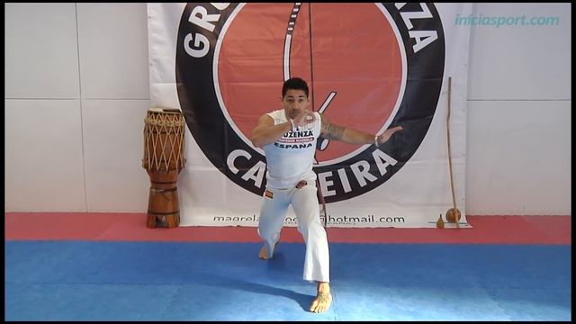 CAPOEIRA 8 | Meia lua de frente, Bençao e martelo смотреть онлайн