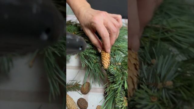 РОЖДЕСТВЕНСКИЙ ВЕНОК своими руками ! смотреть онлайн