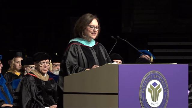 US Senator Deb Fischer, Spring 2018 Commencement Speaker смотреть онлайн