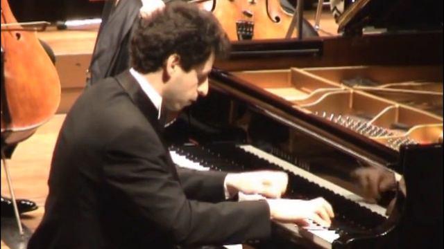 Roman Zaslavsky plays Beethoven Piano Concerto No.5 смотреть онлайн