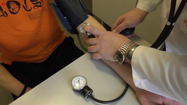 Техніка вимірювання артеріального тиску смотреть онлайн