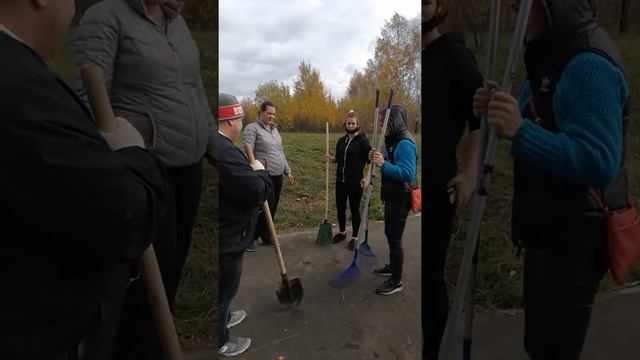 Субботник-2019 г. на Авиаторов, 5 смотреть онлайн