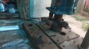 Как выпресовать и запресовать  подшипник ступицы дома домкратом.