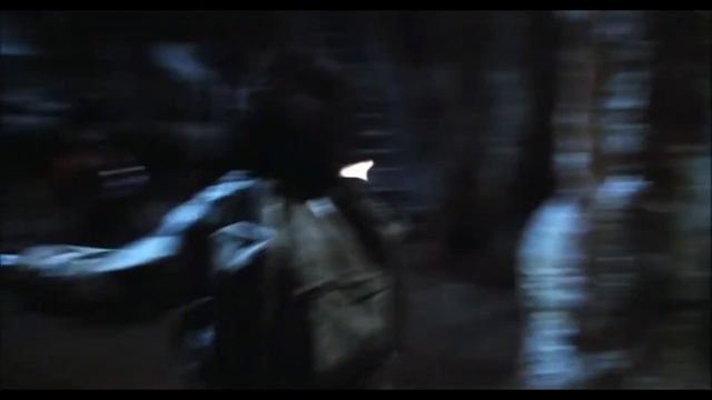 Джеки Чан против четырех амазонок  Доспехи Бога