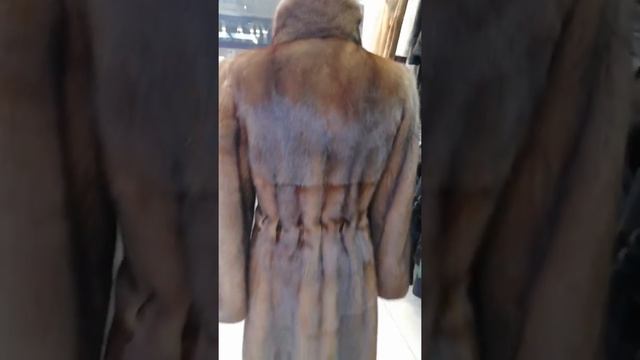Элегантная норковая шуба с поясом смотреть онлайн