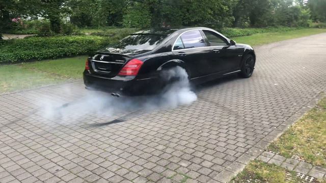 Mercedes W221 s500/S63 Amg смотреть онлайн