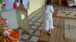 Театрализованное представление "Заюшкина избушка"