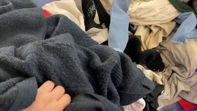 Удачно затарилась на Американской Свалке!Никому ненужный ARMANI на барахолке в США СекондХенд США смотреть онлайн