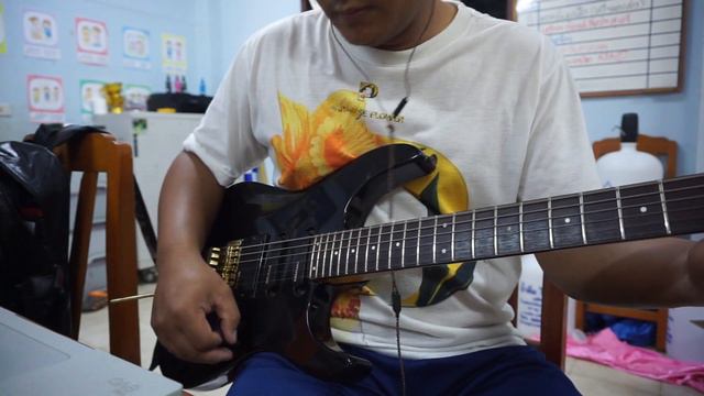 Fernandes guitar floydrose REVIEW (Thai Version) смотреть онлайн