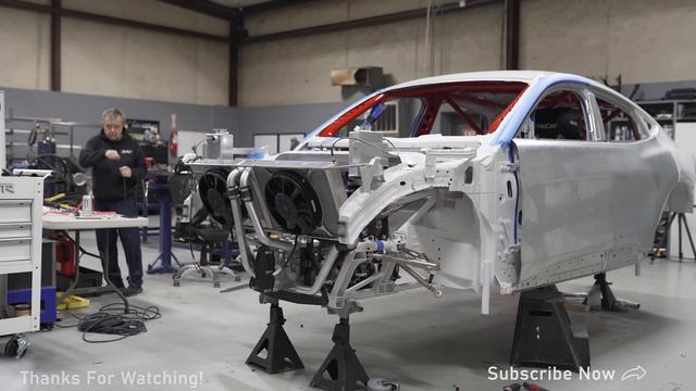 Ford Mustang Mach-E 1400 Build - NASCAR Production смотреть онлайн