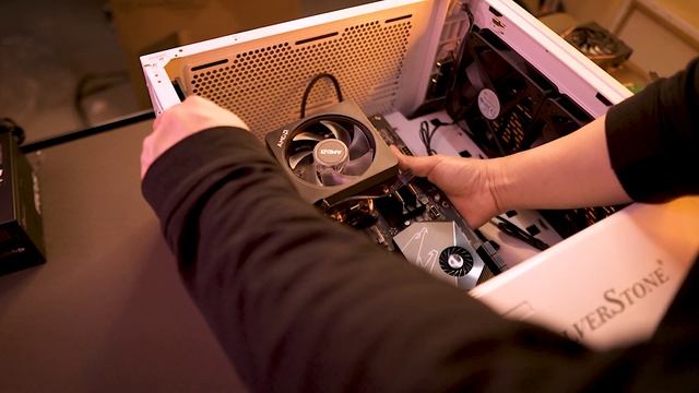 Workstation Build Ryzen 3700x & Aorus Elite x570 смотреть онлайн