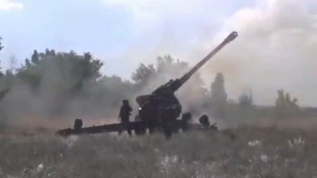 ??Российская артиллерия работает по позициям ВСУ у Северодонецка.mp4 смотреть онлайн