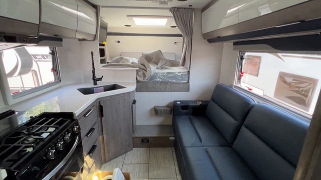 2023 Lance 825, 960 & 1172 / Truck Camper Tours