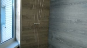 Простая отделка балкона ламинатом. Крутая лоджия для отдыха.