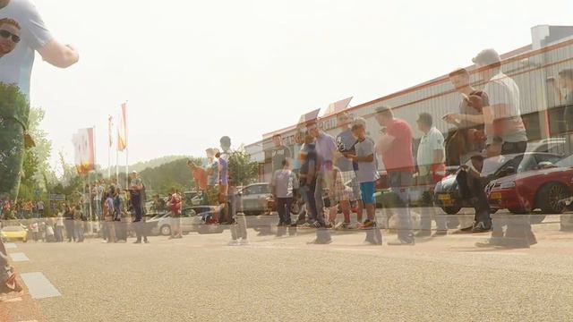 Cars and Coffee Dordrecht | Supercars Accelerating | Aventador SV, Skyline R34, SLR Mclaren and mor смотреть онлайн