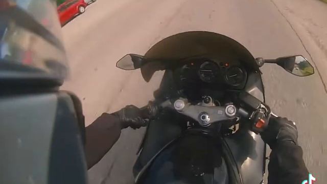 Riding my Honda CBR 1100XX Super Blackbird #bikelife #motorcycle #ride смотреть онлайн