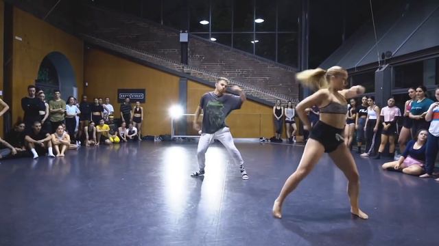 Briar Nolet & Michael Dameski - Gangsta смотреть онлайн