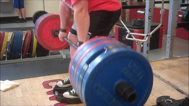 Zack McCarley Sandbag carry 360x150ft and Deadlift 585x3 (standing on 2" plate) смотреть онлайн