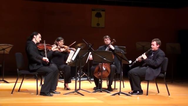 Mozart Clarinet Quartet K374f II.Andante con moto смотреть онлайн