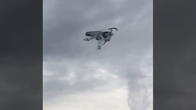 Сальто на снегоходе смотреть онлайн