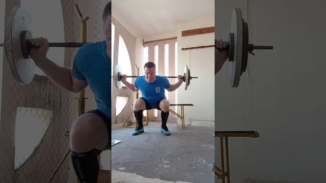 08.06.2020 г. Приседания со штангой 103 кг * 115 раз . Л/Р . смотреть онлайн