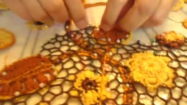 "Нерегулярная сеточка в ирл. кружеве - 4" (автор Светлана Шевченко) смотреть онлайн