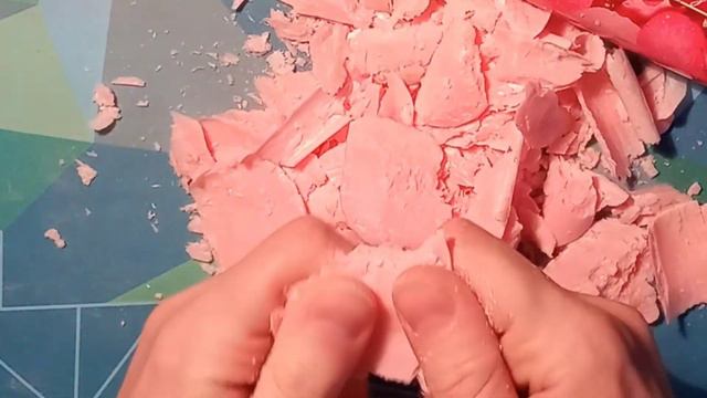 резка мыла Delicare с ароматом малины и розы/ резка носиком / крупная резка / asmr soap/soap cuttin смотреть онлайн