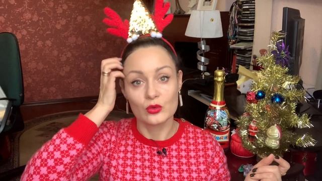 Покупки подарков к Новому году/ UNIQLO, LIMÉ, H&M, DOLCE&GABBANA смотреть онлайн