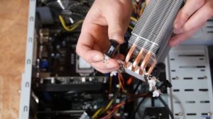 Распаковка и установка кулера DeepCool GAMMAXX 300