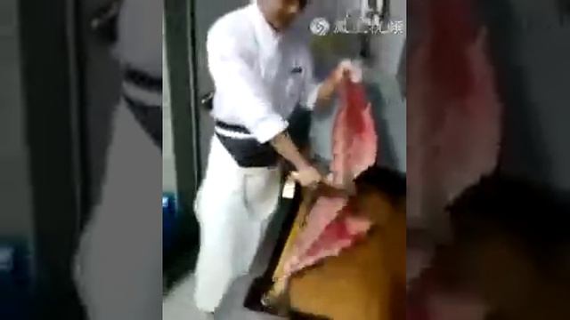 Разделка очень живучей рыбы. смотреть онлайн