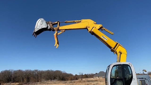Kobelco SK 135 SR LC Excavator