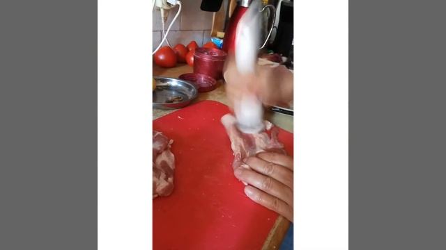 Ручной размягчитель мяса (тендерайзер) Mallony (из магазина ЛЕНТА) смотреть онлайн