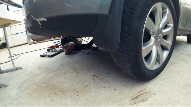 Infiniti FX35 замена подшипника задней ступицы. Как снять заднюю ступицу. Часть 1 смотреть онлайн