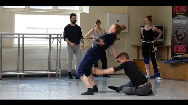 Scapino Ballet Rotterdam | New Adventures | Interview Felix Landerer смотреть онлайн