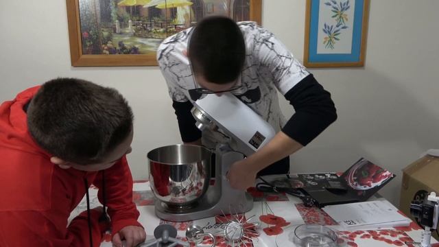 UNBOXING Kenwood kMix KMX750RD | Amasadora - Español смотреть онлайн