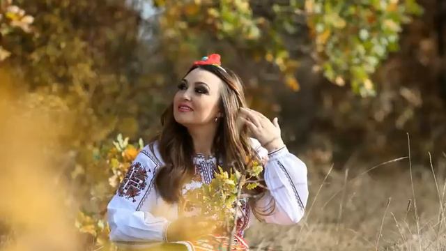 Пепи Христозова - хороводна китка / Pepi Hristozova - horovodna kitka смотреть онлайн