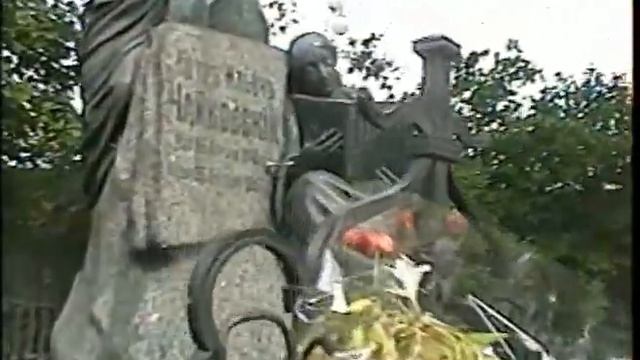 Russie (RU-5 ) Cimetière Saint-Petersbourg смотреть онлайн