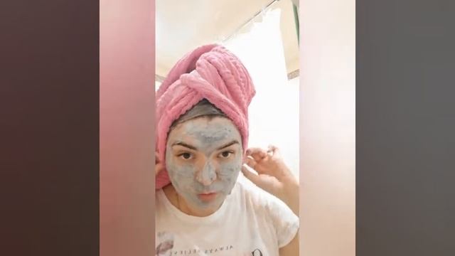 Умывалка от фирмы A'PIEU и Пузырьковая глиняная маска от фирмы Elizavecca смотреть онлайн