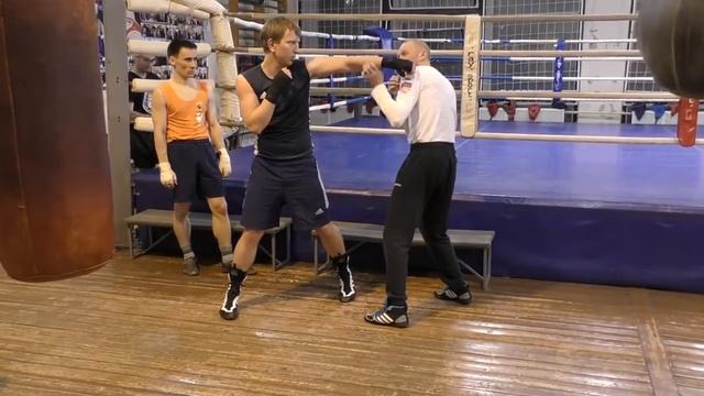 Бокс челнок отклон удар через руку English subs смотреть онлайн
