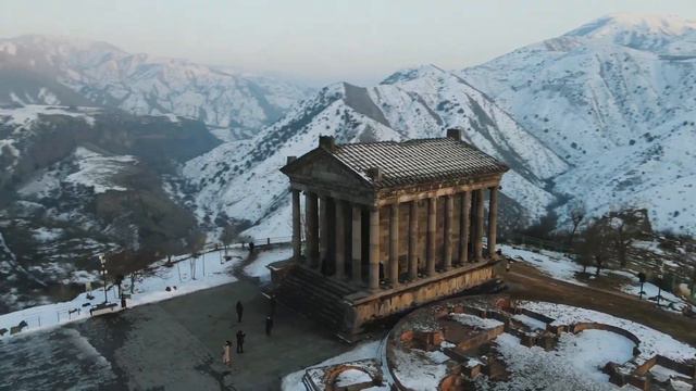 Храм Гарни смотреть онлайн