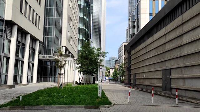 Франкфурт на Майне. Небоскрёбы и многое другое.