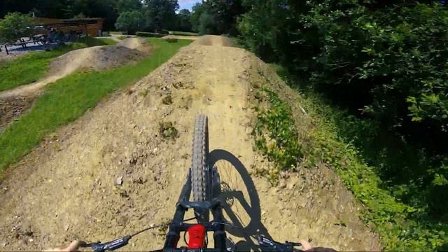 BIKEPARK WARSTEIN 2020 | JUMPLINE (SLOPESTYLE) | TOP TO BOTTOM #13 смотреть онлайн