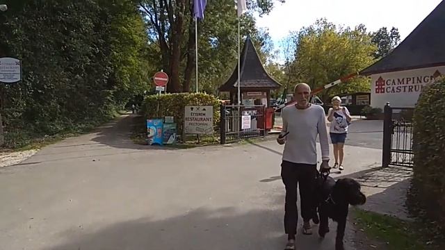 Горячая река Хевиза . Куда исчезают термальные воды Озера ? Идем на местный пляж Каструм кемпинга .