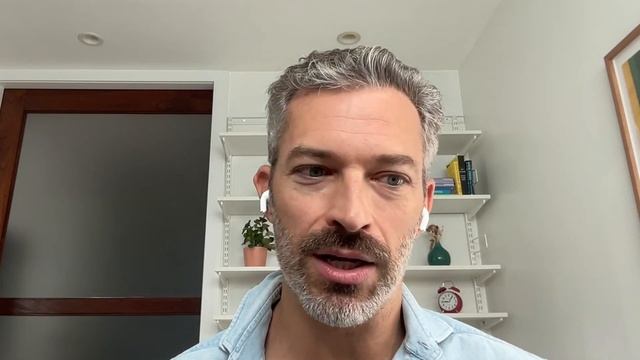 How to use "Simplicity' to create change with Aaron Patzer! смотреть онлайн