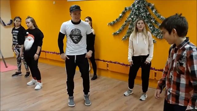 Открытый урок по танцам в Москве. смотреть онлайн