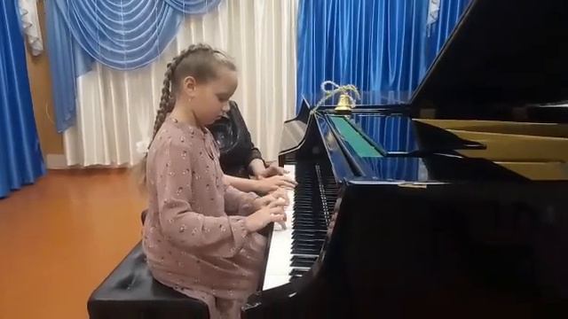 М.Красев На льду Окулова Арина преподаватель Сафонова О.А. смотреть онлайн