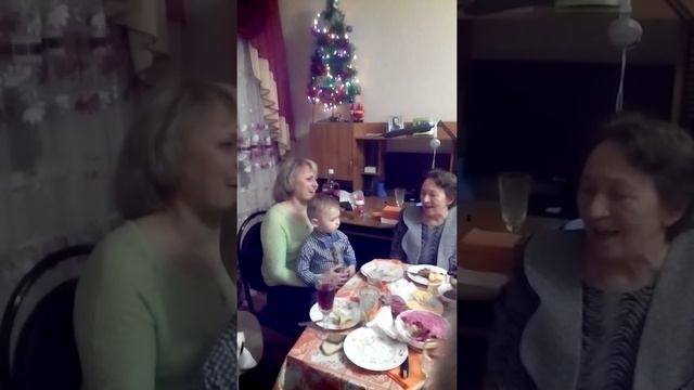 Самый главный певун!))) смотреть онлайн