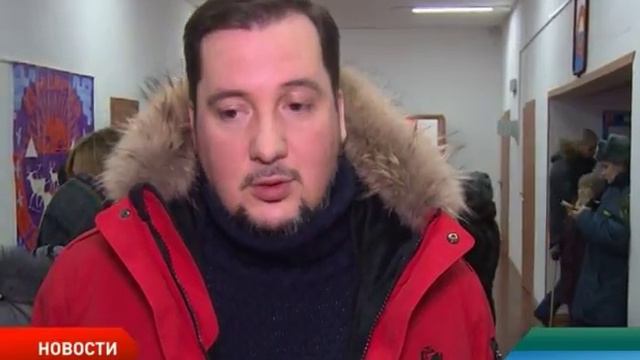 В Хорей-Вере возвели двухэтажный торговый комплекс смотреть онлайн