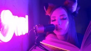 АСМР?Быстрый НЕРАЗБОРЧИВЫЙ ШЕПОТ | чтение ЛИПКИМ шепотом ? ASMR Unintelligible whisper, reading boo