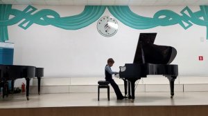 Моцарт Сонатина 6 До мажор, Чайковский «Немецкая песенка», Сабитов «Мне купили гармонь»
